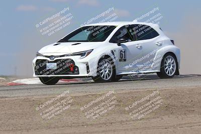 media/Oct-04-2025-OnGrid (Sat) [[44bd565ffa]]/Yellow Group/Grapevine/